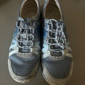 Women Dansko tennis shoes
